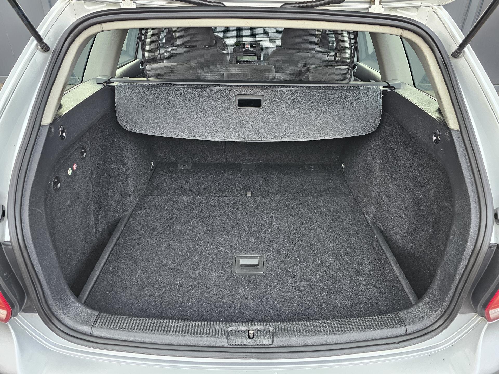 Volkswagen Golf Kombi 2,0 l 77 kw