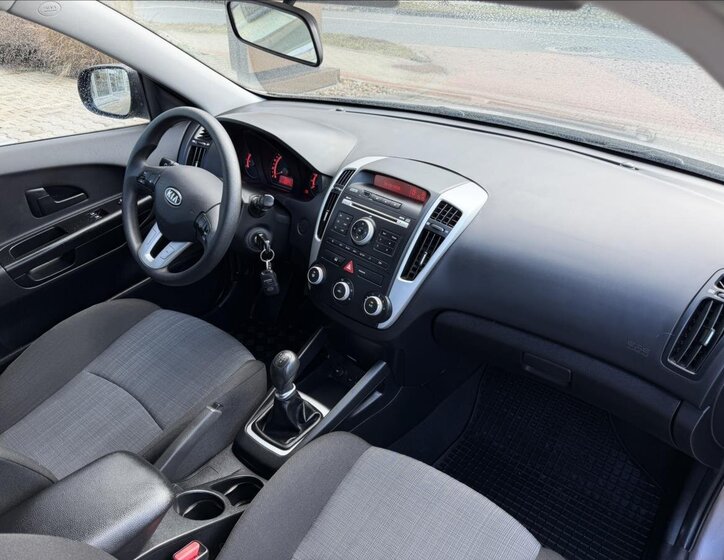 KIA Ceed Kombi 1,4 l 77 kw