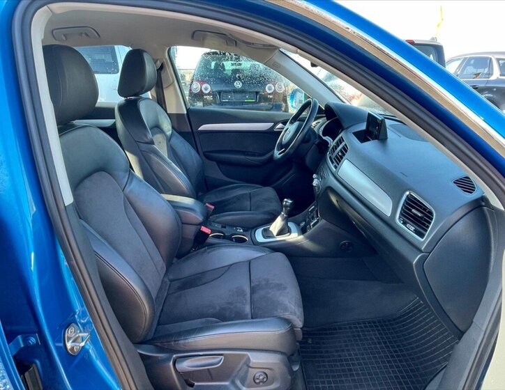 Audi Q3 SUV / Terénní 2,0 l 110 kw