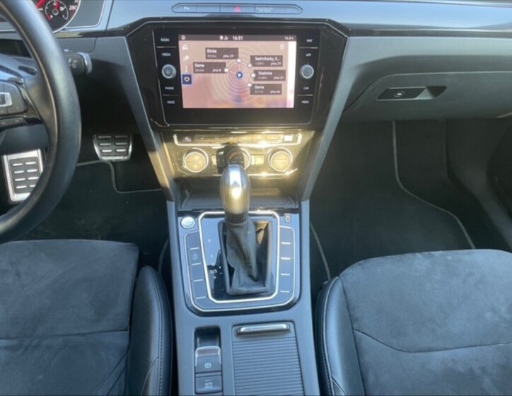 Volkswagen Arteon Liftback 2,0 l 140 kw