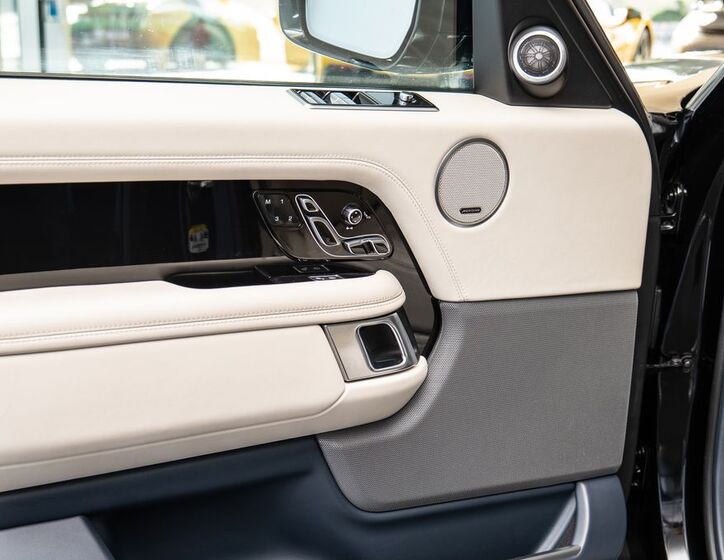 Land Rover Range Rover 5