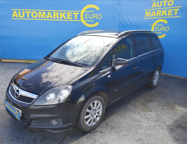 Opel Zafira 1