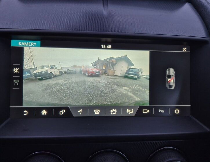 Jaguar F-Type Kupé 2,0 l 221 kw