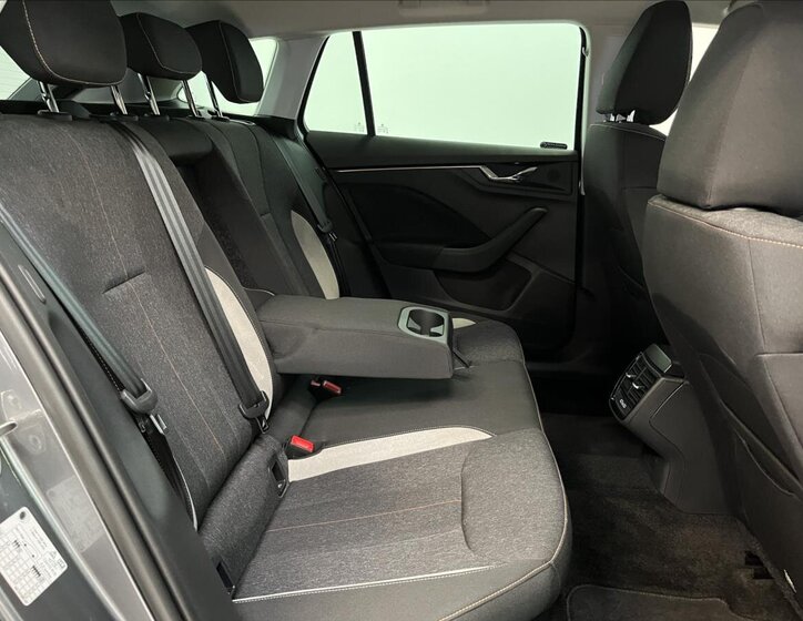 Škoda Scala Hatchback 999,0 85 kw