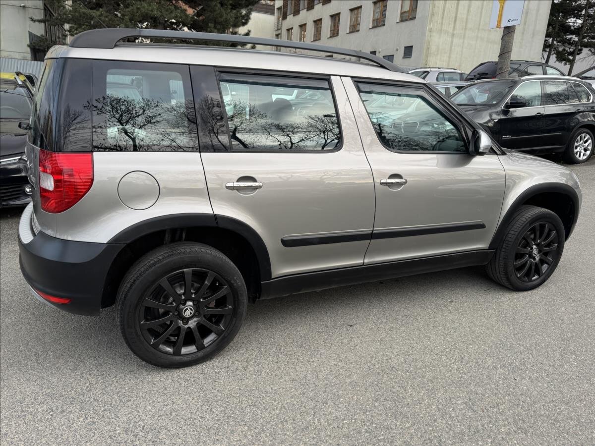 Škoda Yeti SUV / Terénní 1,2 l 77 kw