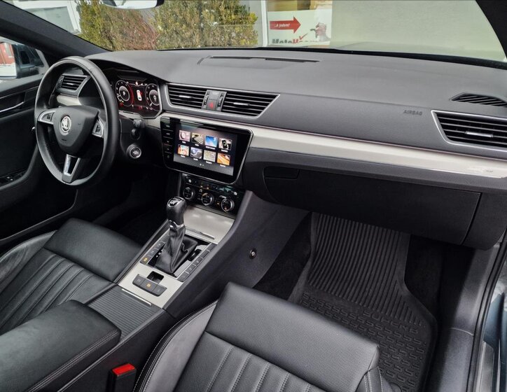 Škoda Superb Kombi 2,0 l 140 kw