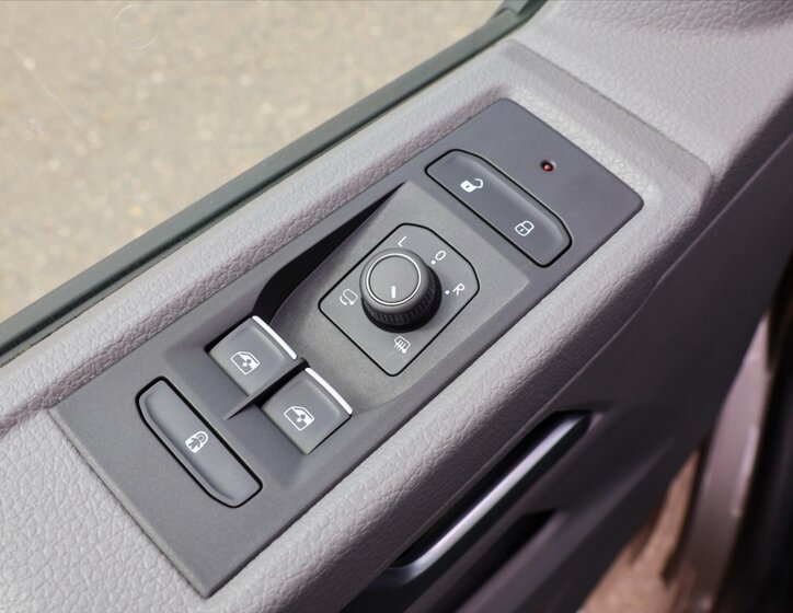 Volkswagen Transporter 17