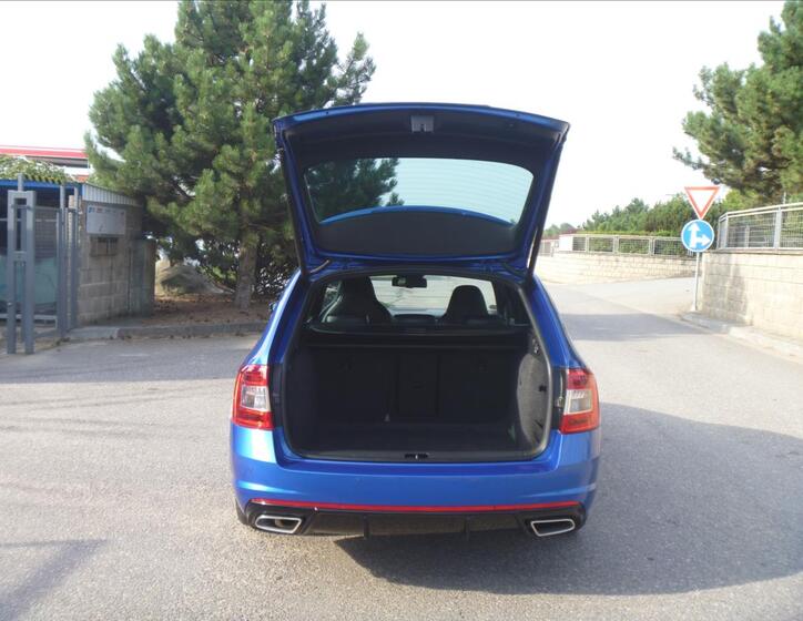 Škoda Octavia Kombi 2,0 l 135 kw