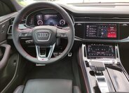 Audi Q8 SUV / Terénní 3,0 l 210 kw