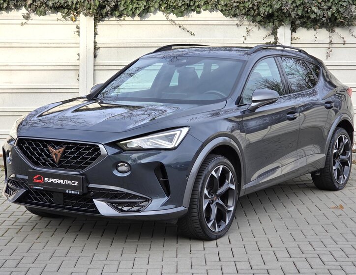 Cupra Formentor 3