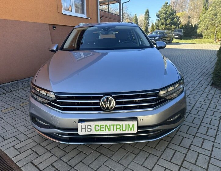 Volkswagen Passat Kombi 2,0 l 110 kw