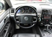 Volkswagen Touareg SUV / Terénní 3,0 l 165 kw