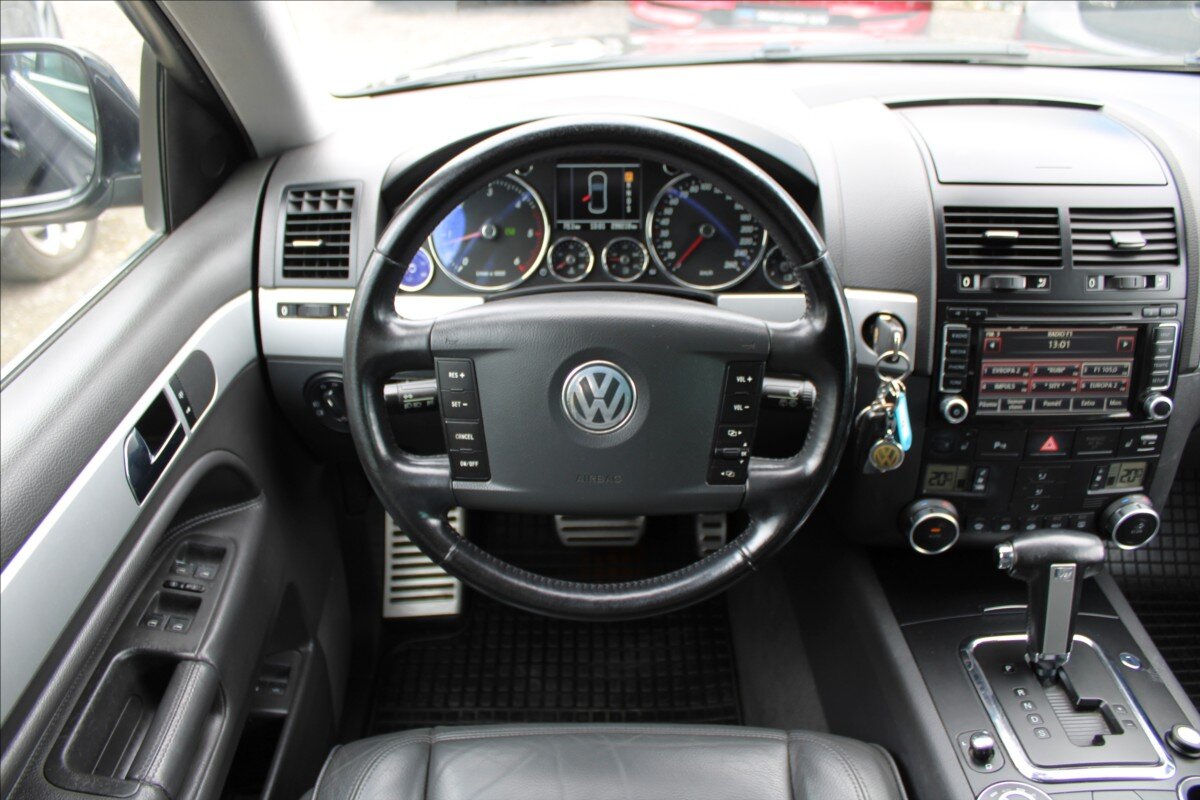 Volkswagen Touareg SUV / Terénní 3,0 l 165 kw