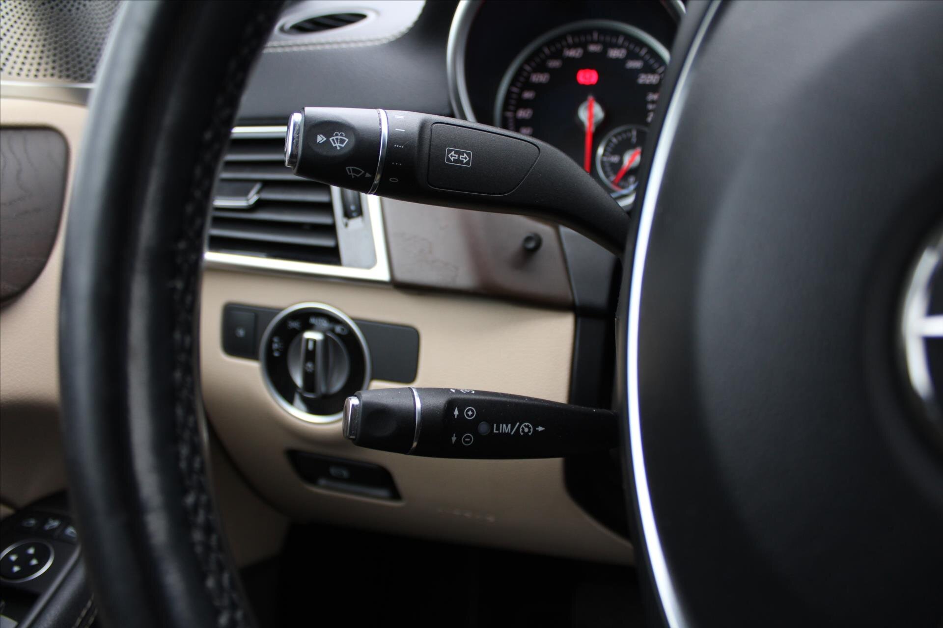 Mercedes-Benz GLE SUV 3,0 l 190 kw