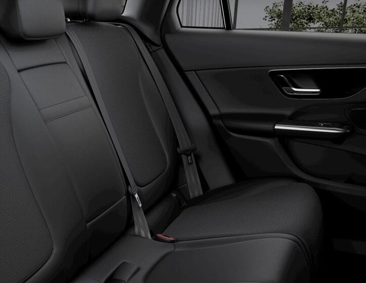 Mercedes-Benz GLC SUV 2,0 l 137 kw