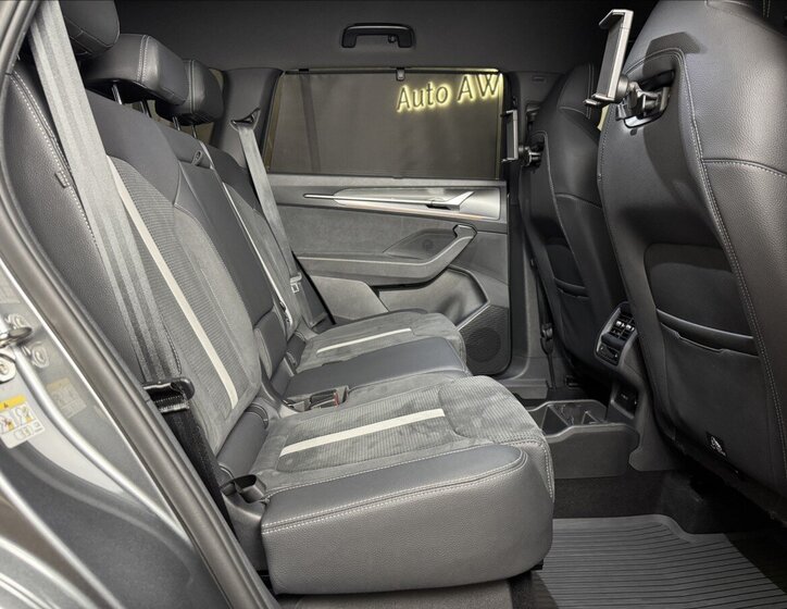 Škoda Kodiaq SUV / Terénní 1,5 l 150 kw