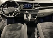 Volkswagen Caravelle 5