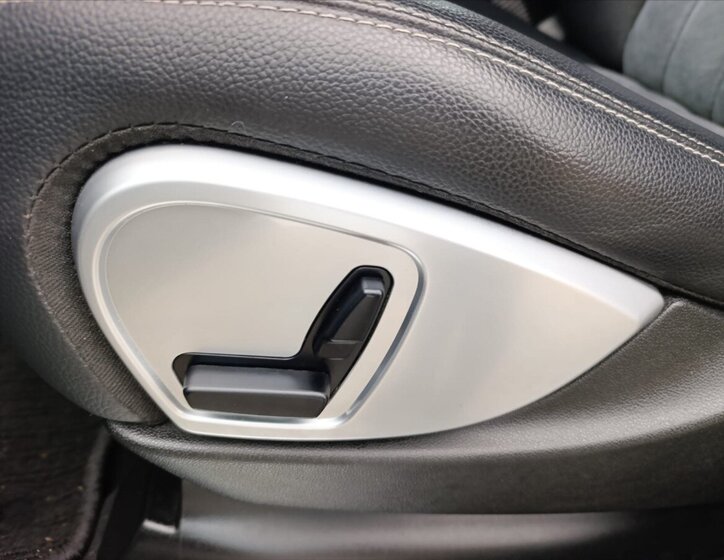 Mercedes-Benz Třídy M SUV 3,0 l 165 kw