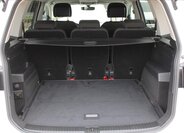 Volkswagen Touran 28