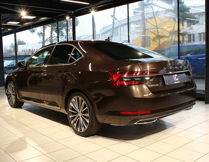 Škoda Superb 4