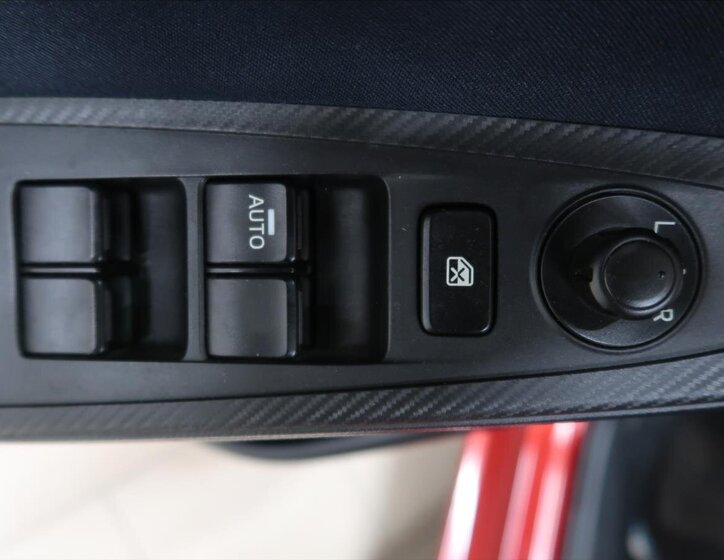 Mazda 2 Hatchback 1,5 l 66 kw