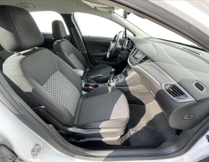 Opel Astra Hatchback 1,2 l 81 kw