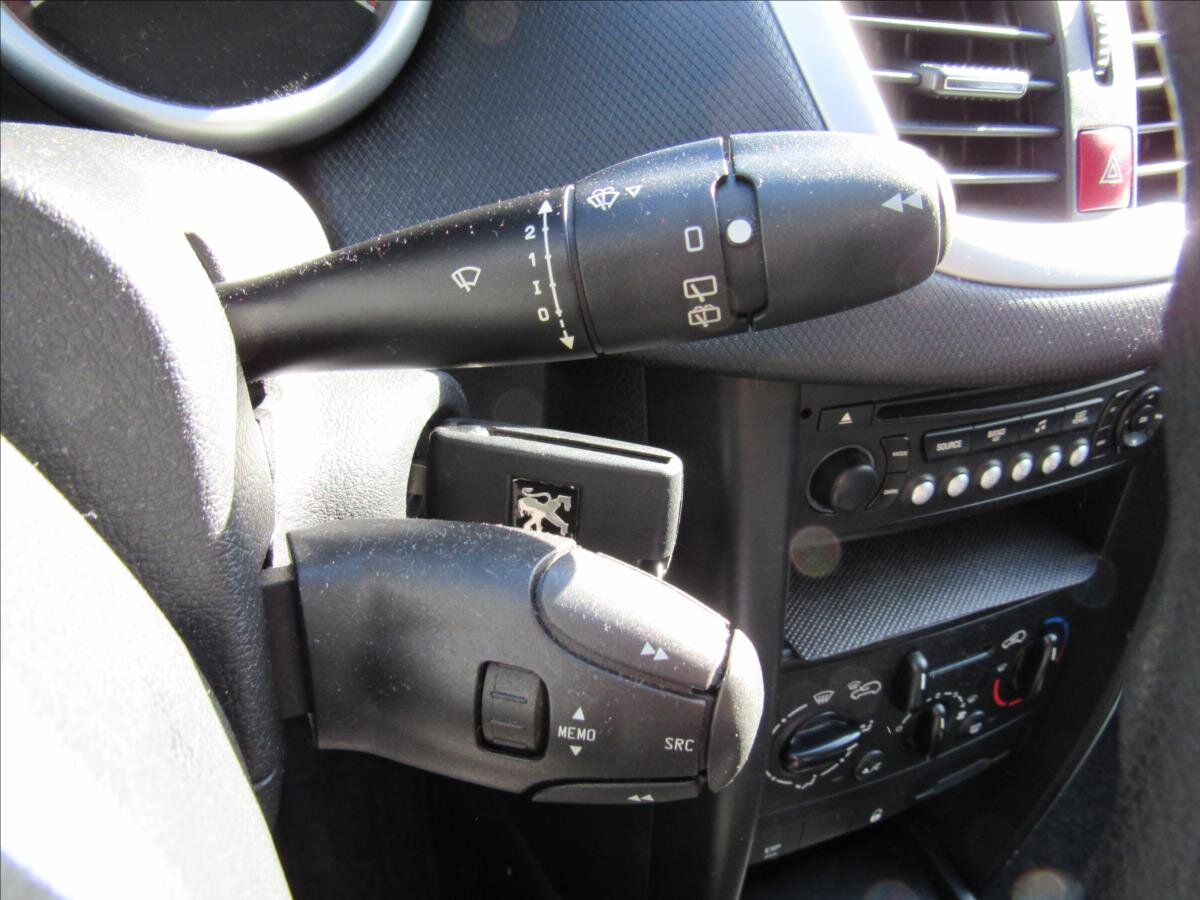 Peugeot 207 Hatchback 1,4 l 70 kw