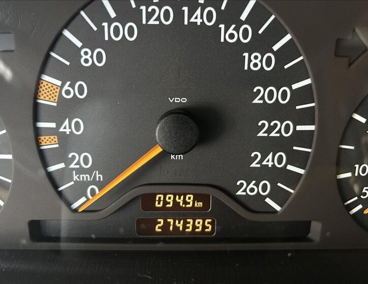 Mercedes-Benz Třídy C Kombi 2,0 l 141 kw