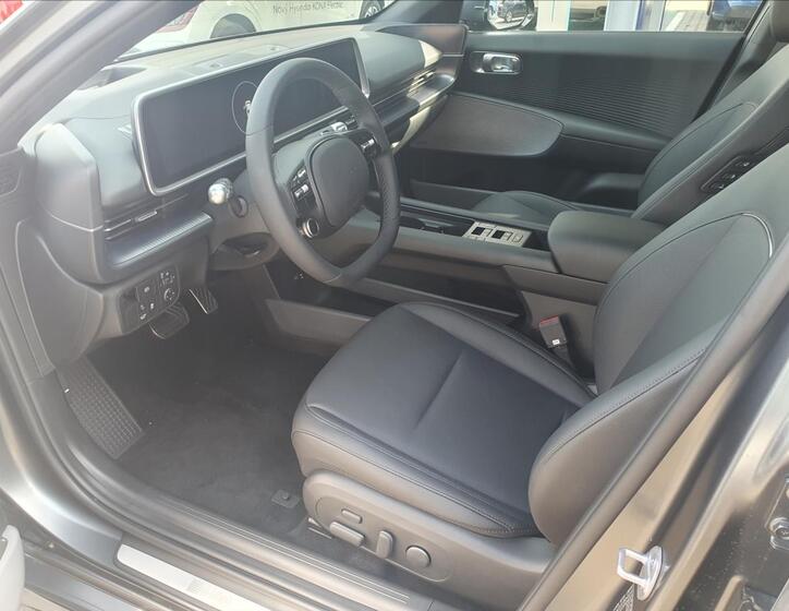 Hyundai Ioniq 6 7