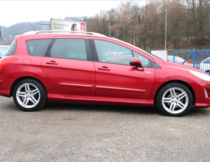 Peugeot 308 4