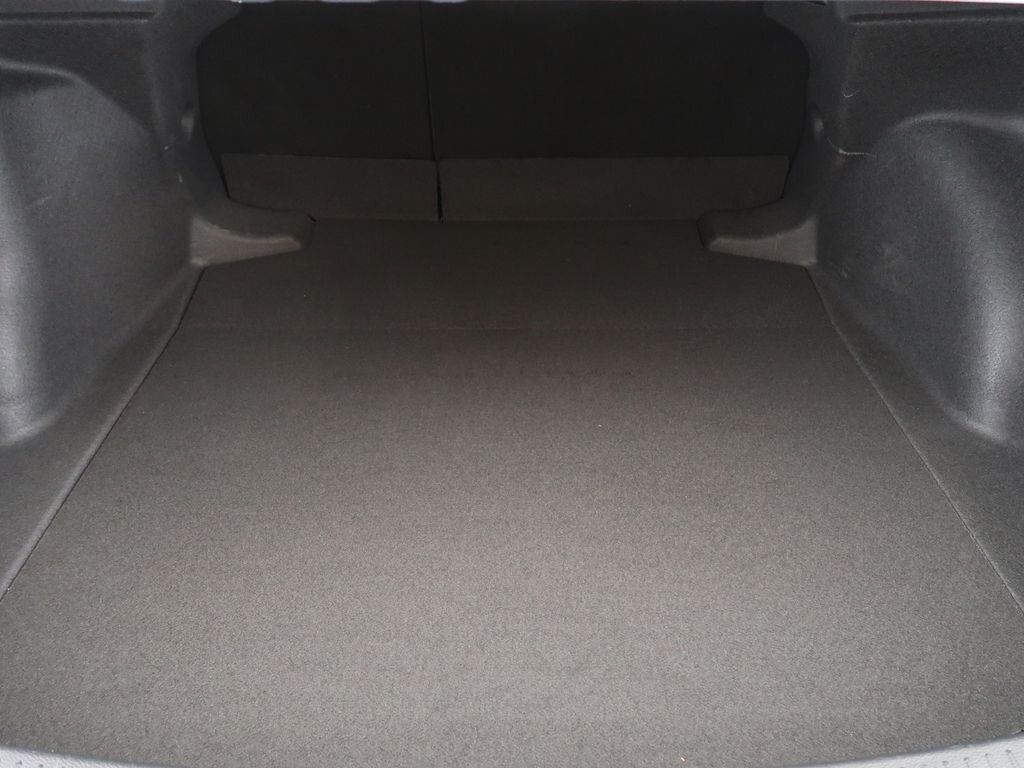 Toyota Corolla Sedan / Limuzína 1,5 l 92 kw