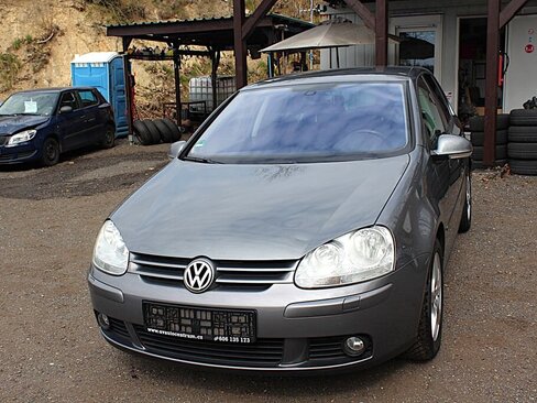 Volkswagen Golf Hatchback 1,4 l 90 kw