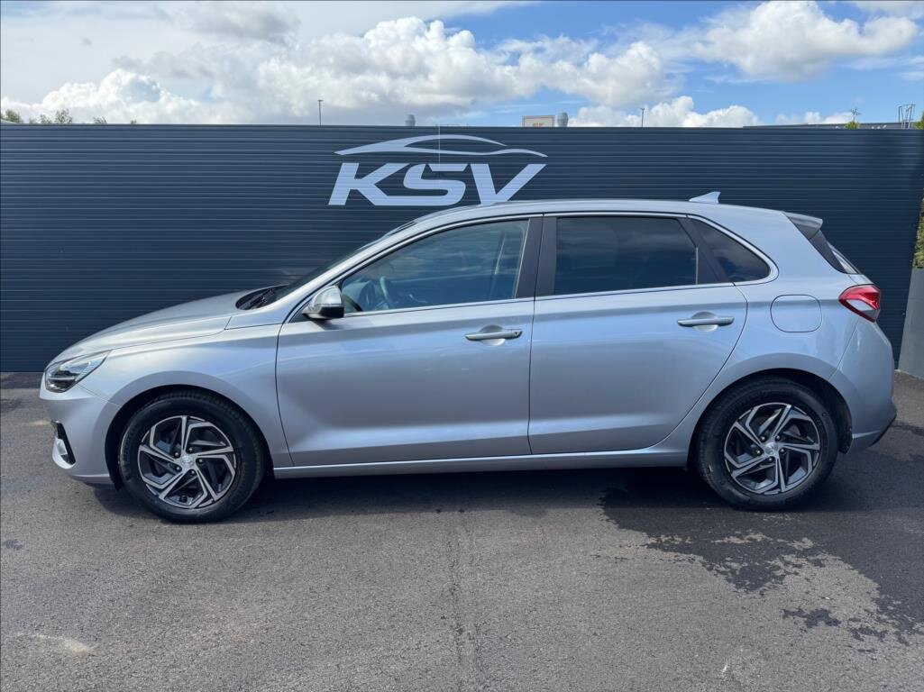 Hyundai i30 Hatchback 998,0 88 kw