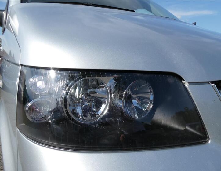 Volkswagen Caravelle 5