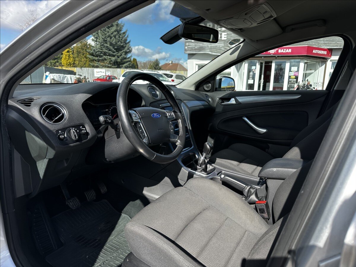 Ford Mondeo Kombi 2,0 l 103 kw