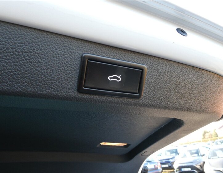 Škoda Superb Kombi 2,0 l 110 kw