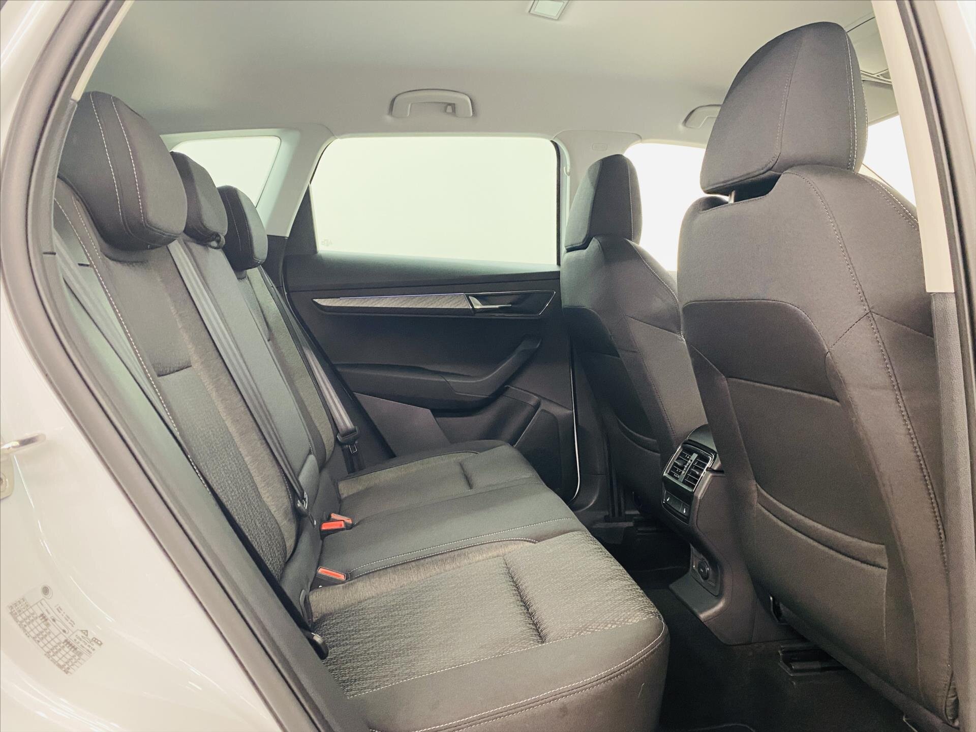 Škoda Karoq SUV / Terénní 1,5 l 110 kw