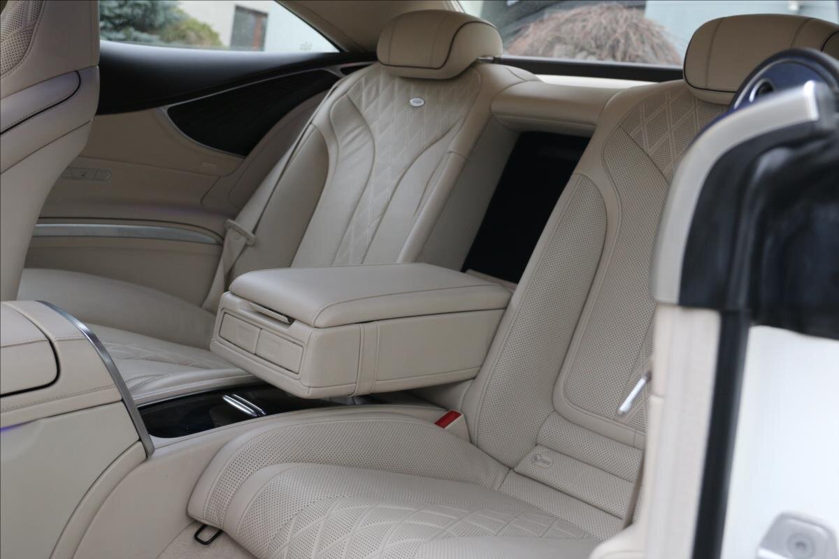 Mercedes-Benz Třídy S Kupé 4,7 l 335 kw