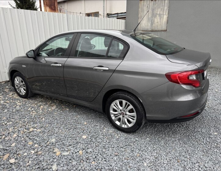 Fiat Tipo Sedan / Limuzína 1,4 l 70 kw