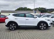 Hyundai Tucson 4