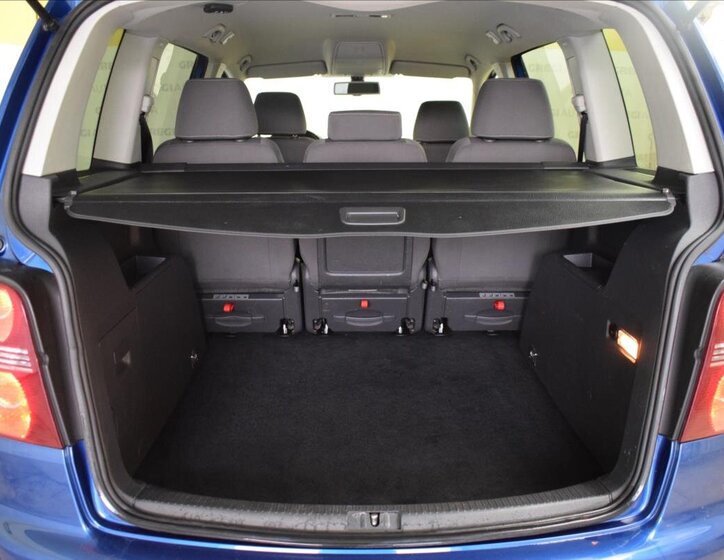 Volkswagen Touran MPV 1,4 l 103 kw