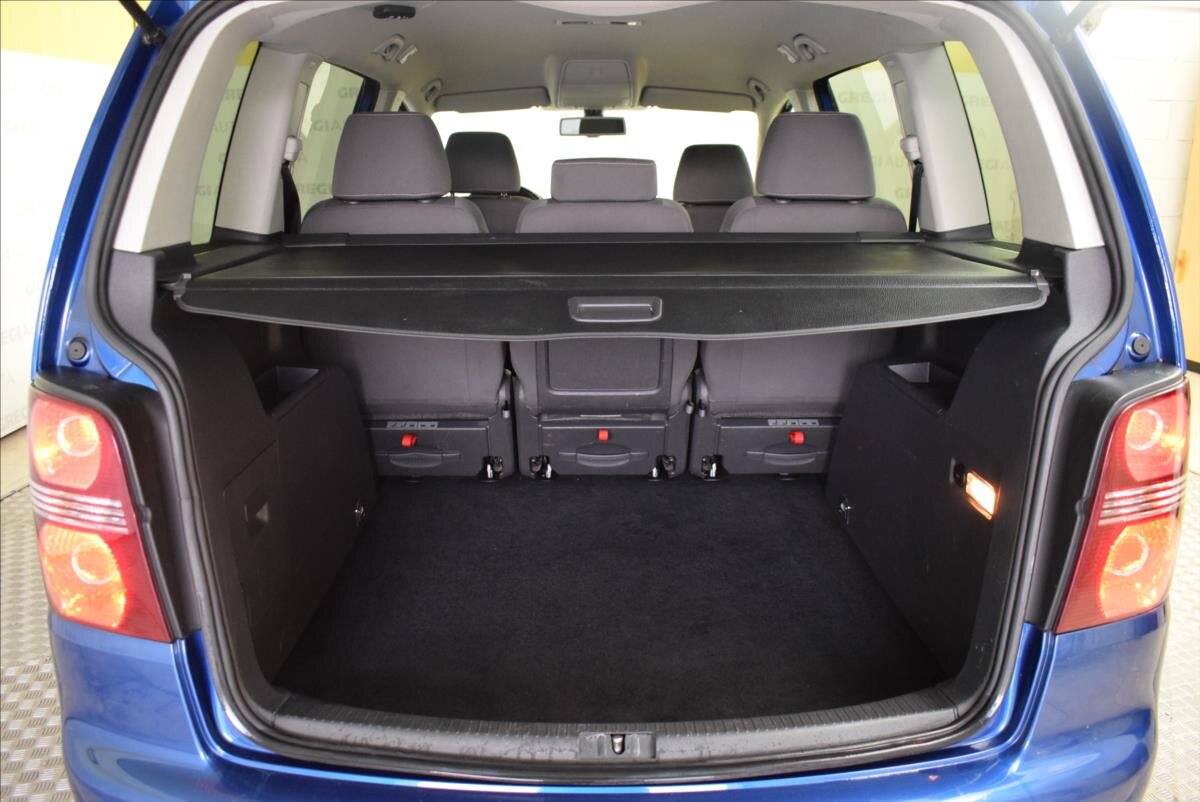 Volkswagen Touran MPV 1,4 l 103 kw
