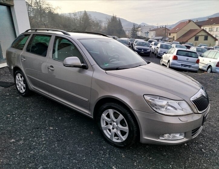 Škoda Octavia 8