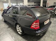 Mercedes-Benz Třídy C Kombi 3,0 l 170 kw