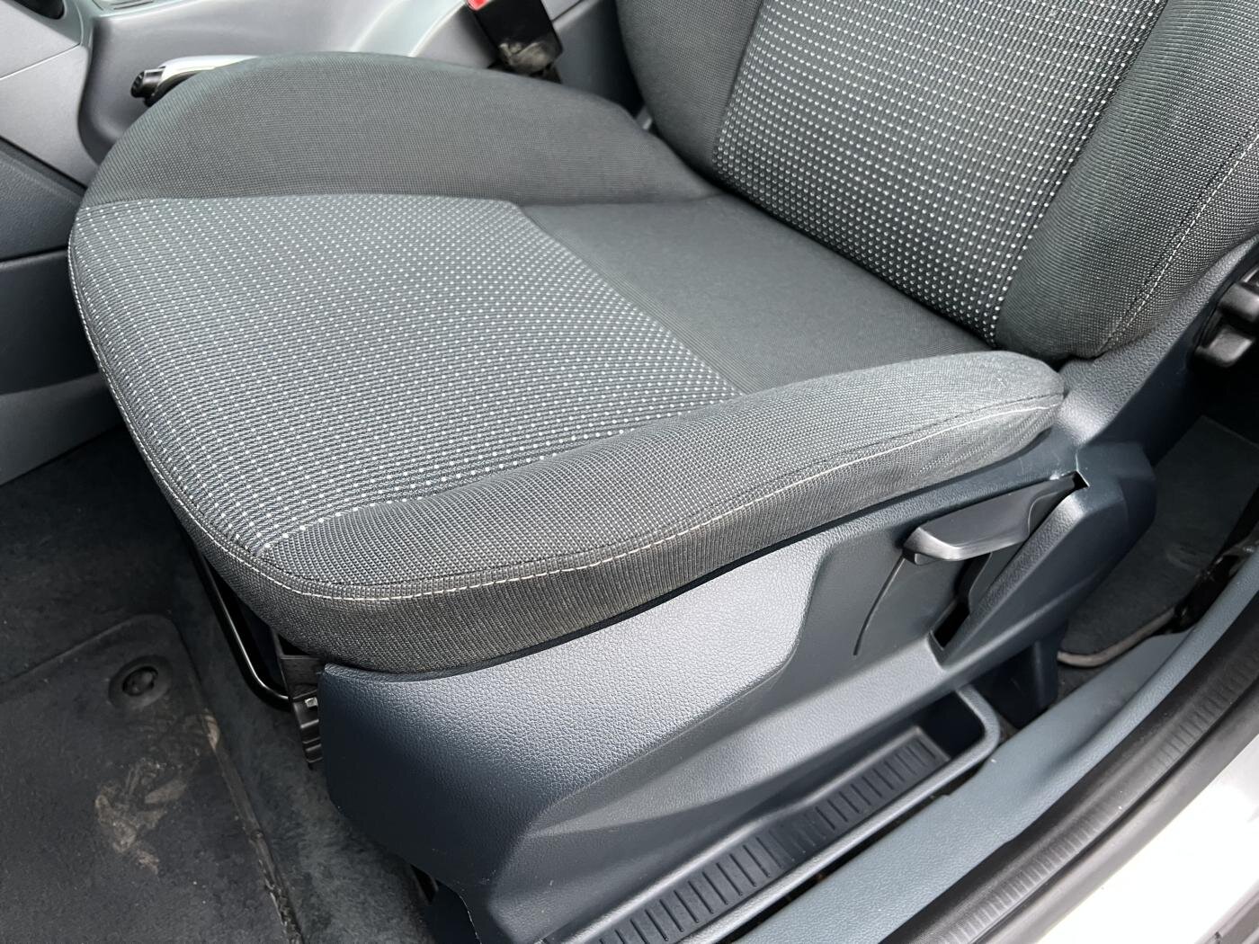 Ford C-MAX MPV 2,0 l 85 kw