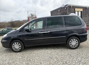 Peugeot 807 MPV 2,2 l 94 kw