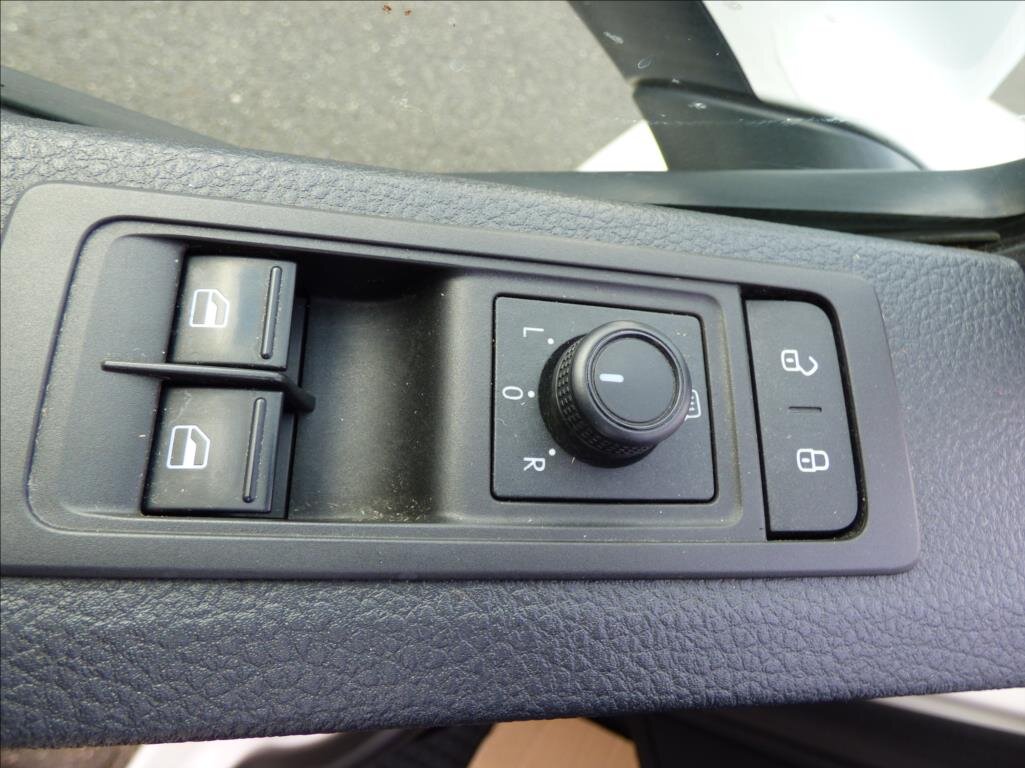 Volkswagen Caravelle MPV 2,0 l 110 kw