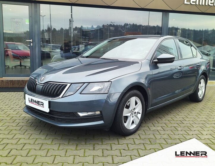 Škoda Octavia 1