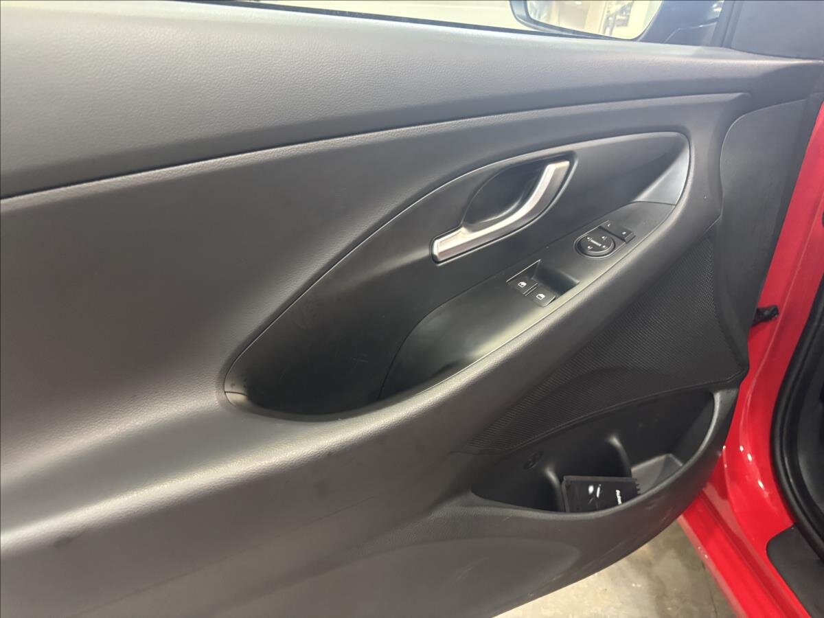 Hyundai i30 Kombi 1,5 l 70 kw