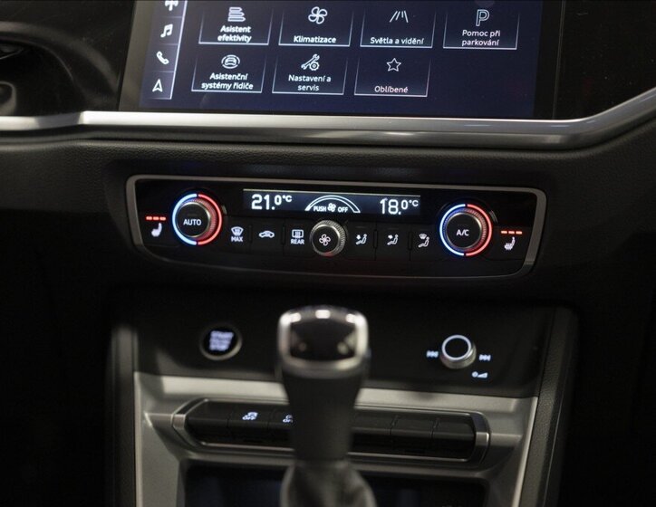 Audi Q3 SUV / Terénní 1,5 l 110 kw